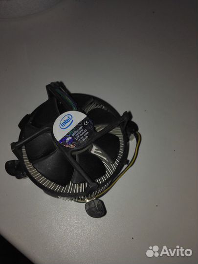 Компьютерные и ноутбучные запчасти