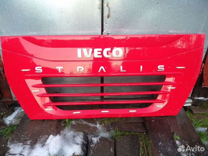 Капот на Ивеко стралис 2003 г