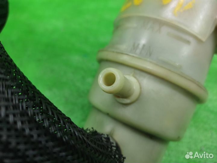 Бачок гур Caliber/Patriot/Compass/Avanger/Liberty