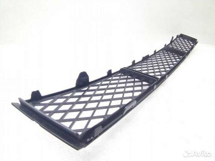 Решетка в бампер передняя Bmw 5-Series F10
