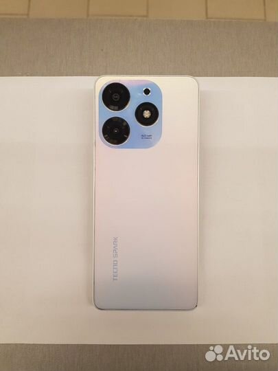 TECNO Spark 10 Pro, 8/128 ГБ