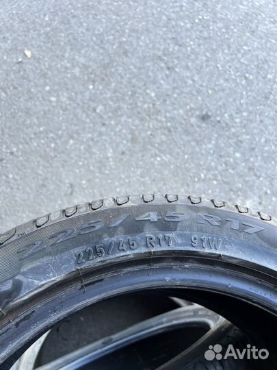 Pirelli Cinturato P7 225/45 R17