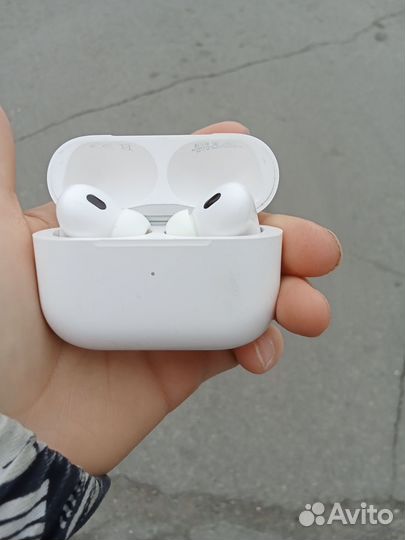 Беспроводные наушники Эппл