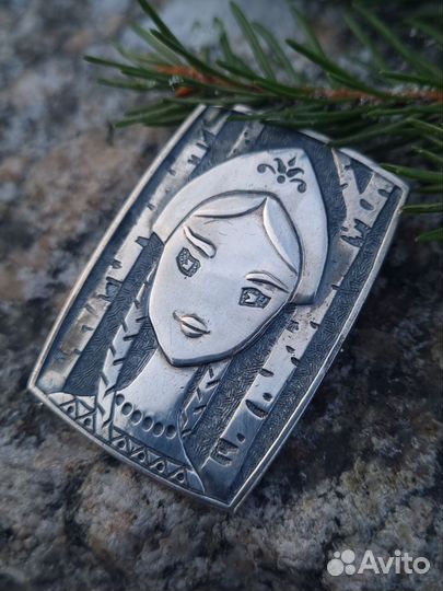 Советская брошь, серебро 875, Ленинград 1963г