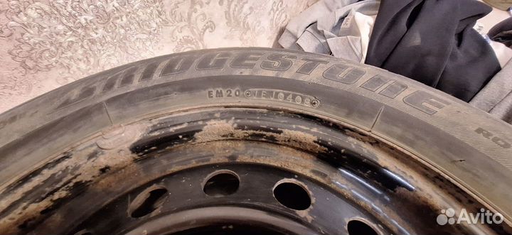 Bridgestone Ice Cruiser 5000 205/60 R16 92T