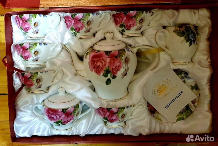 Продаётся сервиз