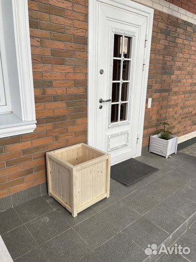 Кашпо вазон для растений из дерева уличное