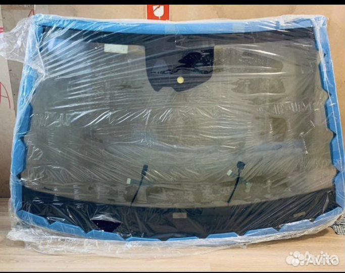 Ветровое стекло на Mercedes-Benz S-класс W223