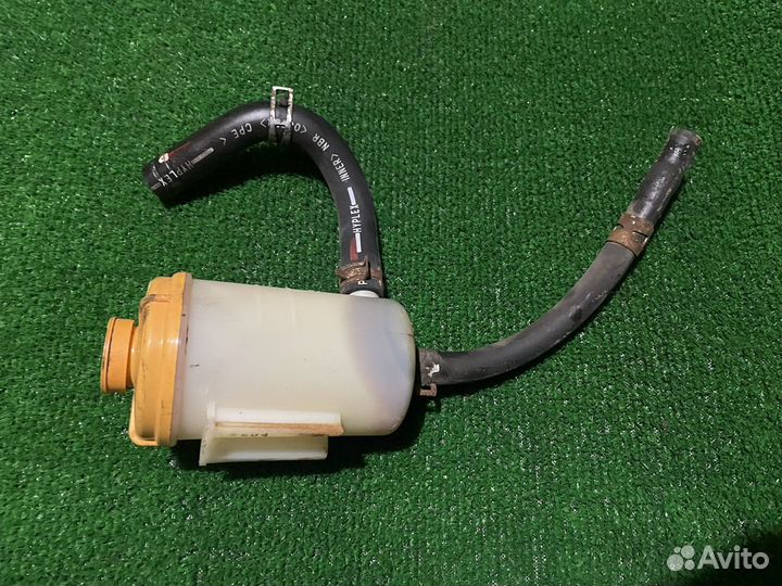 Бачек гура сузуки гранд витара 2.5 2.7