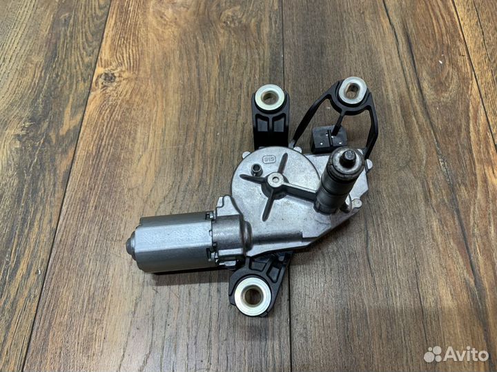 Volkswagen Golf 6 Моторчик стеклоочистителя задний