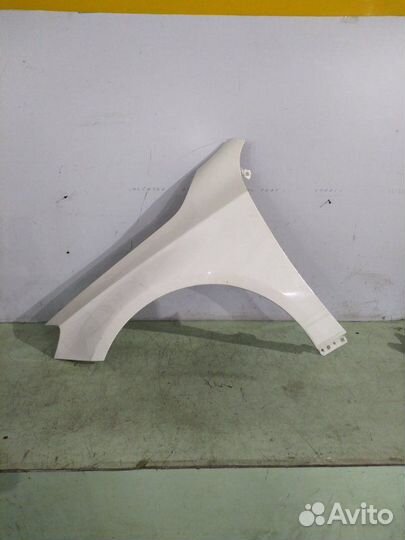 Крыло левое