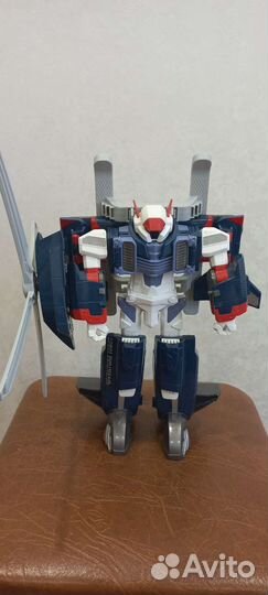 Робот тобот