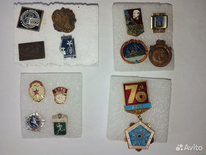 Значки Города и другое