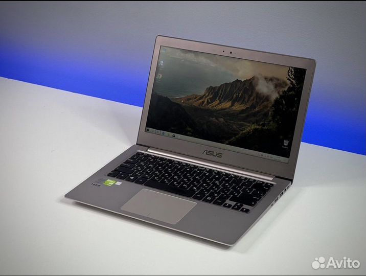 Asus ZenBook 13*IPS Core i5 8g озу SSD GeForce 2g