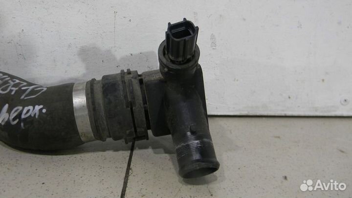 Патрубок системы охлаждения