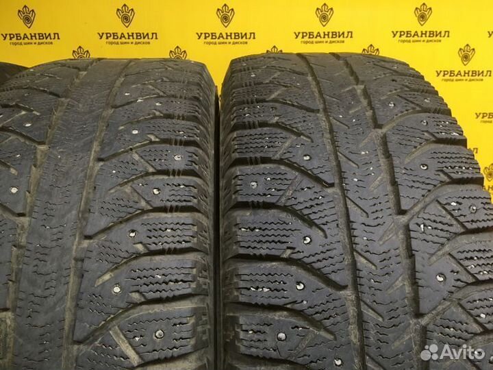 Bridgestone Ice Cruiser 7000 215/65 R16 98T