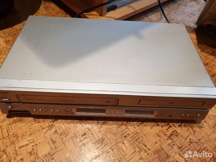 DVD-проигрыватель