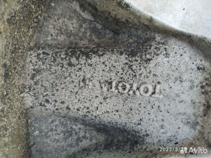 Оригинальные диски R 17 на Toyota Land cryser