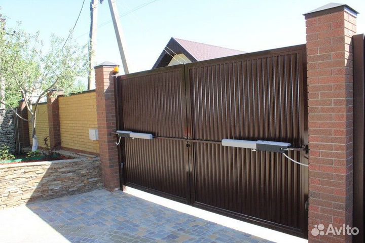 Распашные ворота под ключ