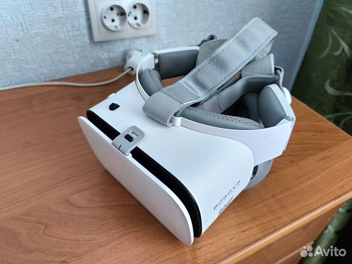 VR очки виртуальной реальности