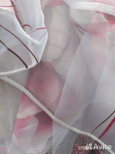 Органза в розовые цветы