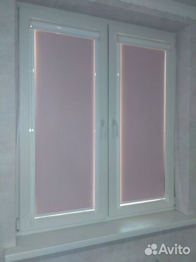 Рулонные кассетные шторы блекаут N8394-H70475