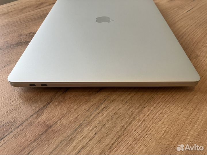 MacBook Pro 16, 2019 - Core i7, 16/512 Gb