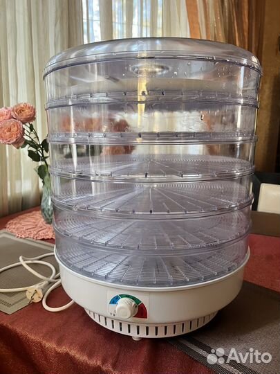 Сушилка для овощей и фруктов Ветерок-2