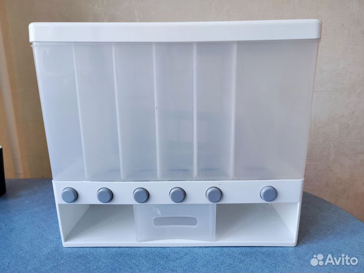 Контейнер для хранения сыпучих