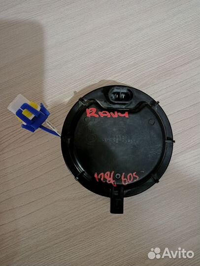 Крышка фары Раф 4 2013