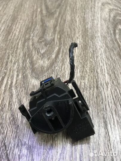 Контактная группа замка зажигания Opel Corsa C