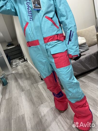 Сноубордический комбинезон женский 46 М