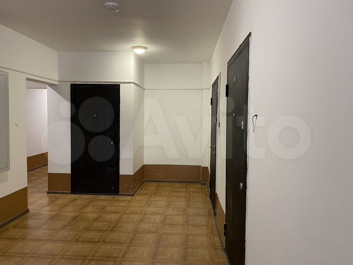 3-к. квартира, 99 м², 5/5 эт.