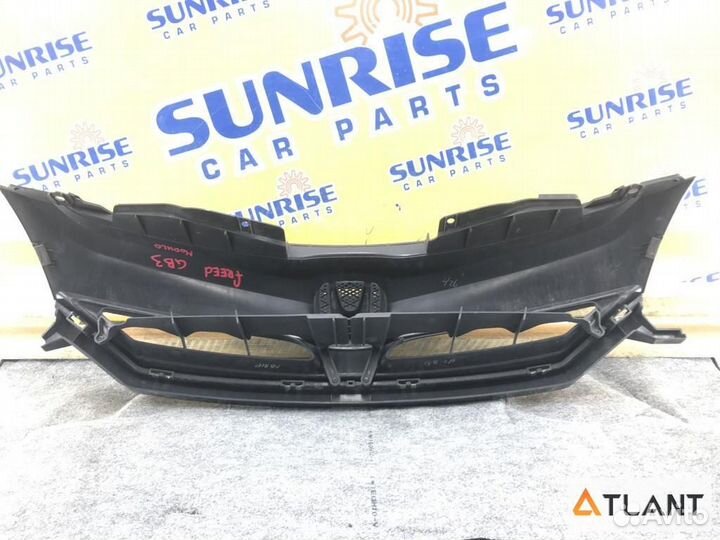 Решетка радиатора honda freed