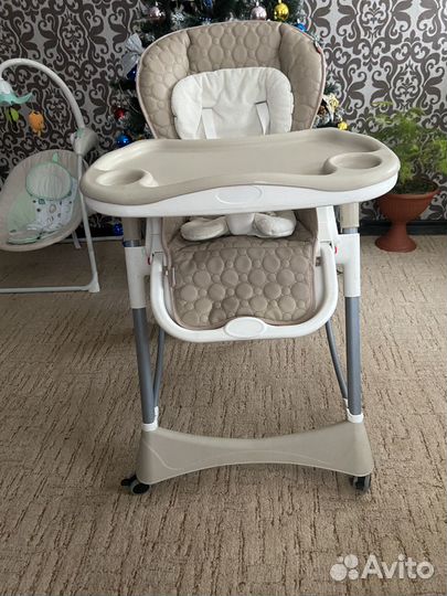 Продам детский столик для кормления