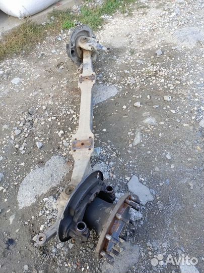 Балка Ивеко траккер