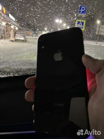 iPhone Xr, 64 ГБ