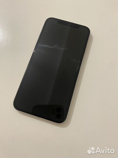 iPhone X, 256 ГБ