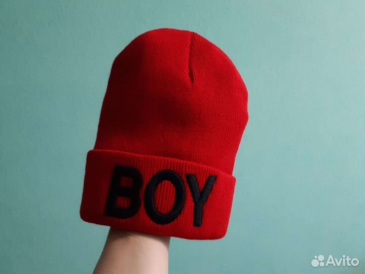 Детская шапка размер примерно с 6 месяцев до года