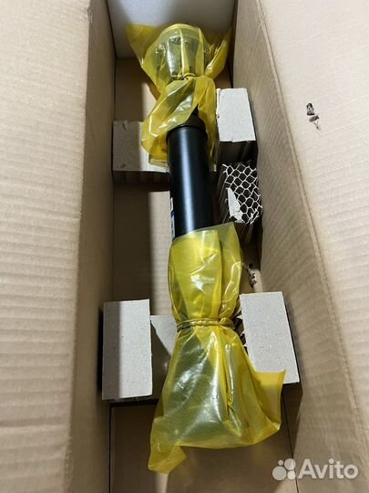 Карданный вал hyundai grand starex 491004H700