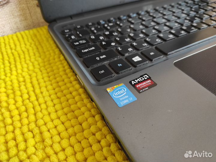 Ноутбук Acer Core i7-4500U + AMD 8750M + 8Gb + SSD