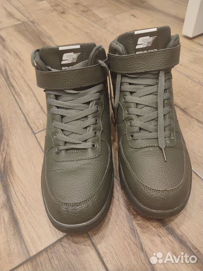 Мужские зимние кросовки 45р