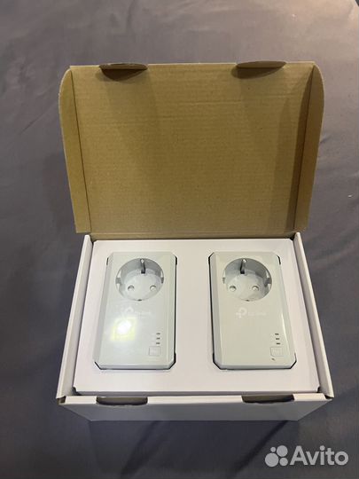 Адаптер Powerline TP-link TL-PA4020pkit