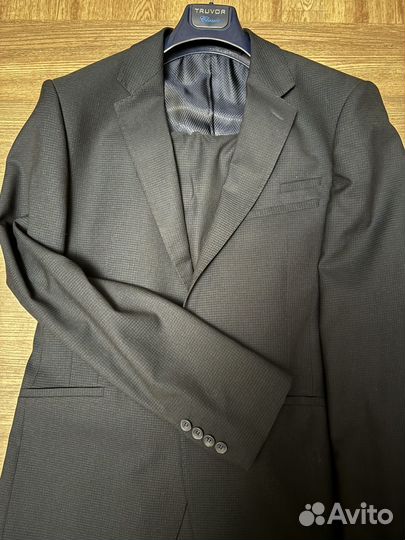 Костюм классический мужской