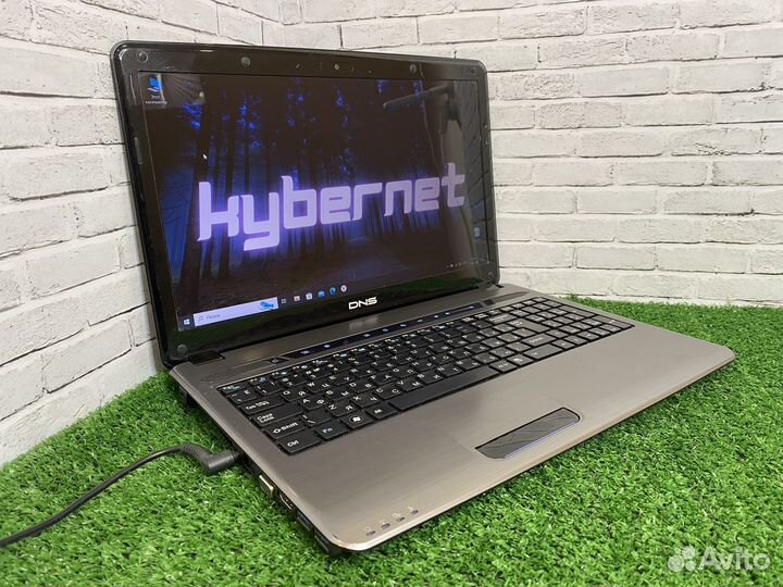 Игровой ноутбук DNS i5/2Gb видео/гарантия