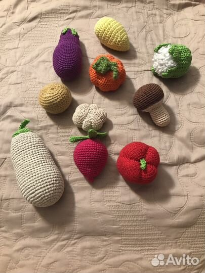 Вязаные игрушки ручной работы овощи