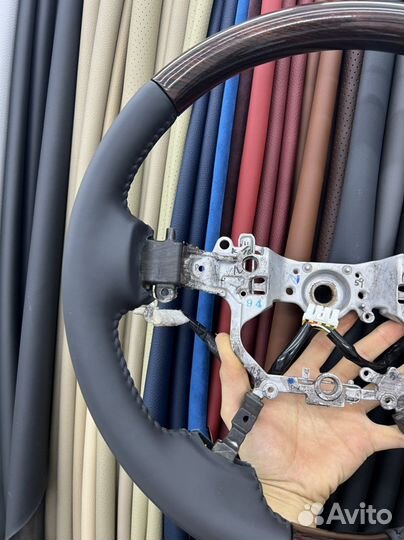 Руль Тойота Ленд Крузер 200