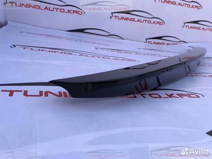 Спойлер на крышку багажника Toyota Camry 50 O3819