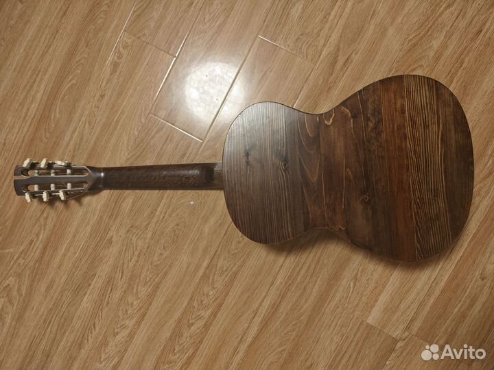 Гитара отреставрированная