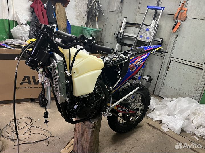 Avantis enduro 300 EFI exclusive (NB300) 2023 птс